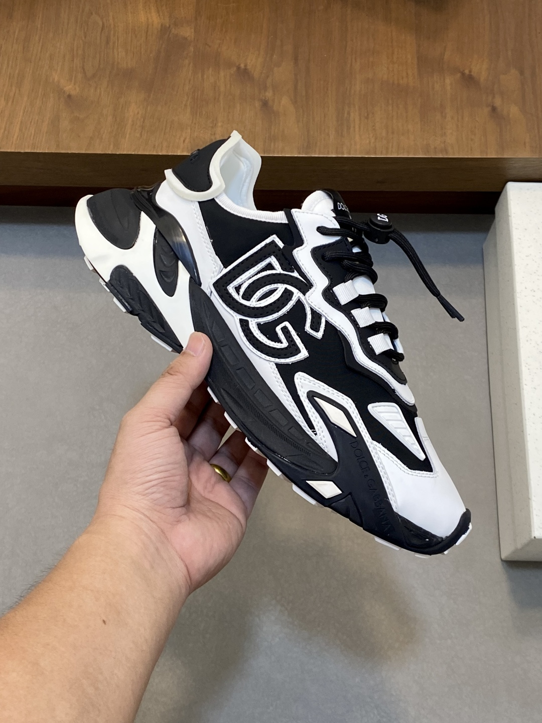 olce & Gabbana shoe